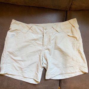 Columbia PFG shorts